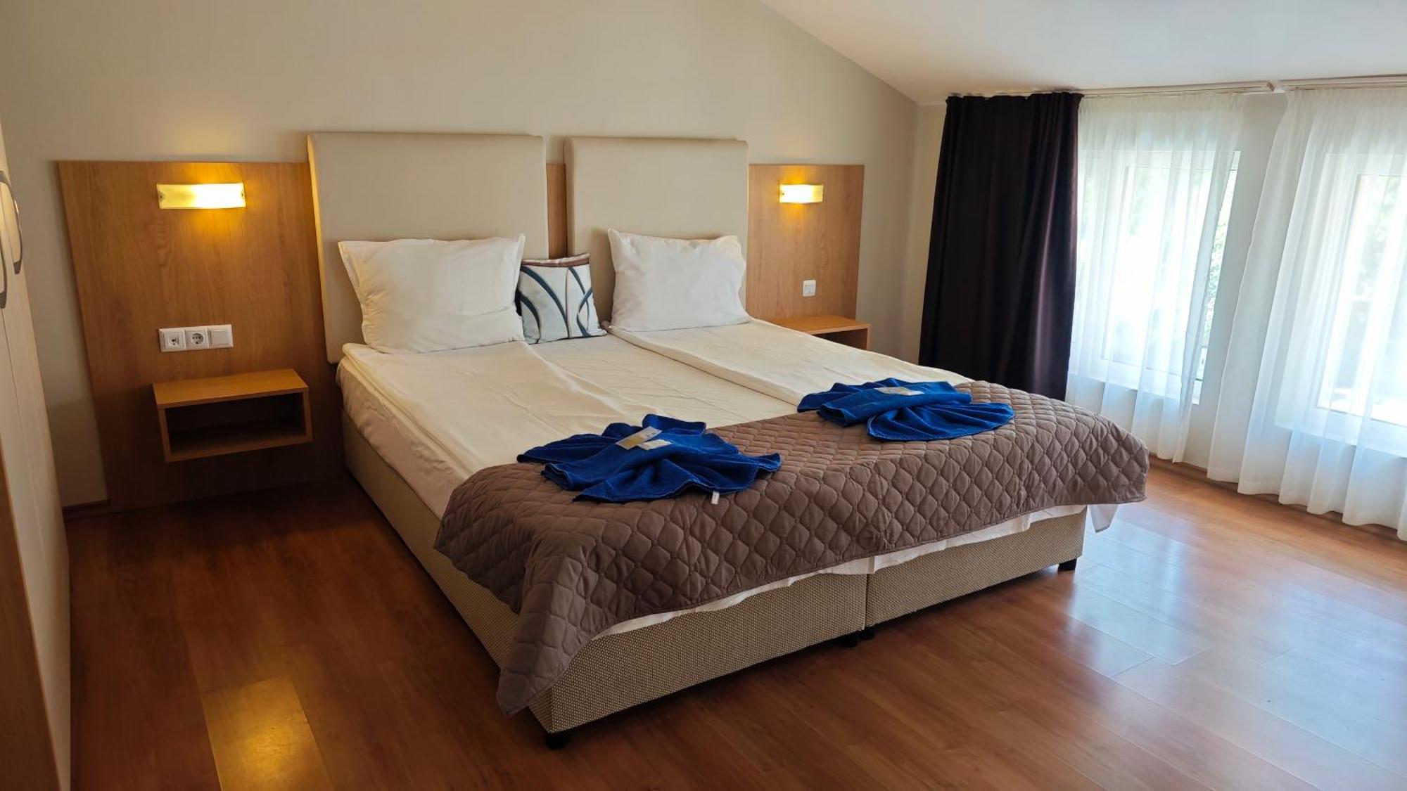 Family Hotel Milev Sweti Wlas Exterior foto