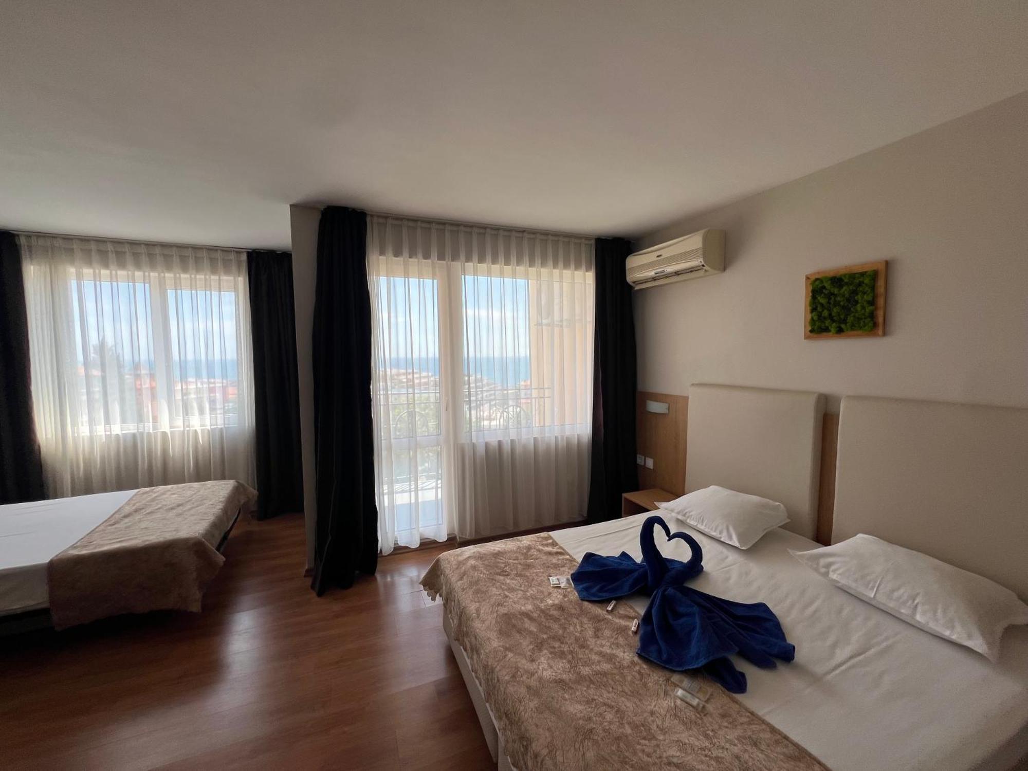 Family Hotel Milev Sweti Wlas Exterior foto