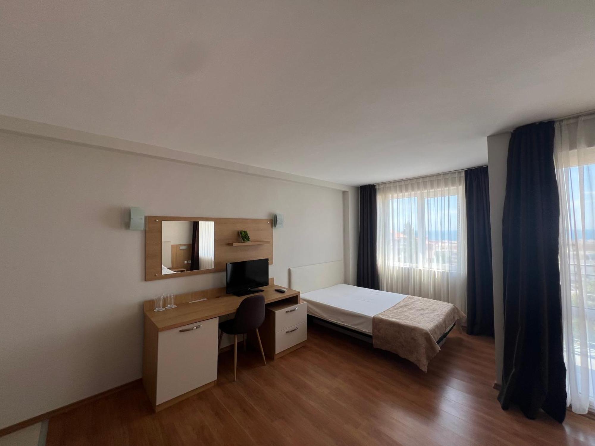 Family Hotel Milev Sweti Wlas Exterior foto